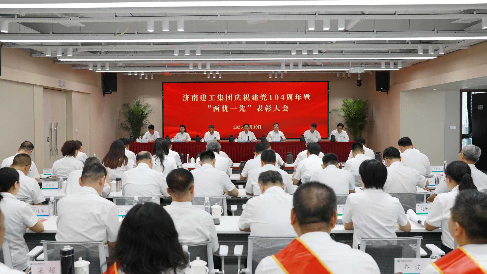 首页| 鸿运国际集团官网接待你登录